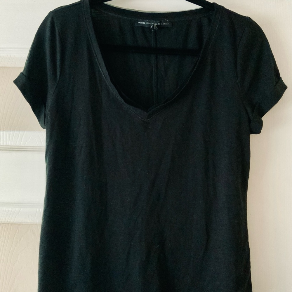 White House Black Market Loose Fit Black Short Sleeve Tee With Lace Trim Vneck